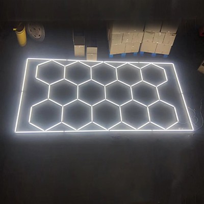 ¿Las luces de panal requieren cableado especial?